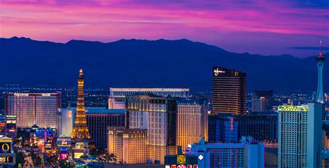 las vegas package deals with flight and hotel